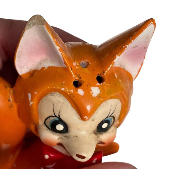 Vintage Elvin Anthropomorphic Fox Salt & Pepper Shakers Orange w/ Red Bow Tie - Picture 15 of 16